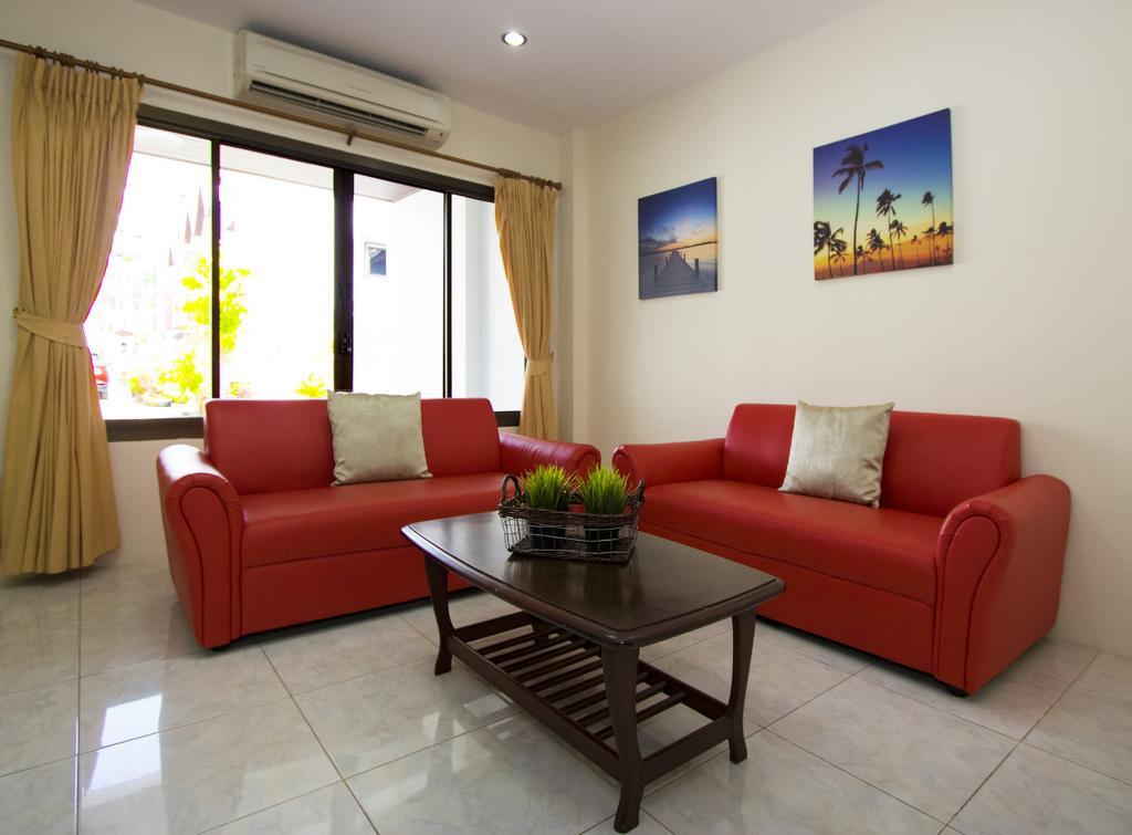 Corrib Village South Beach Pattaya ภายนอก รูปภาพ