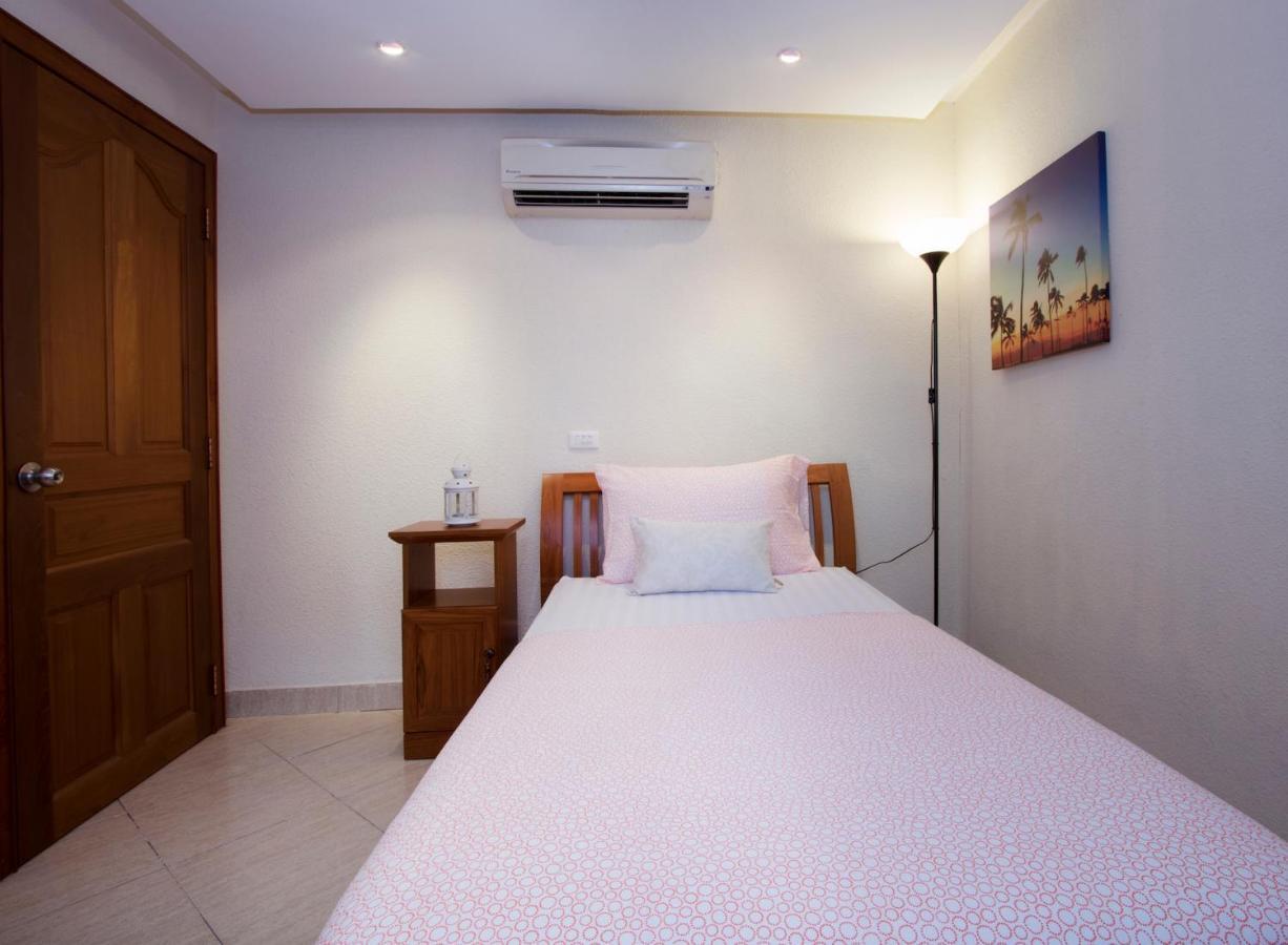 Corrib Village South Beach Pattaya ภายนอก รูปภาพ