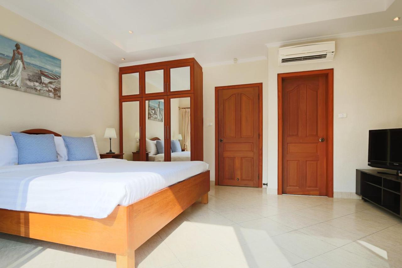 Corrib Village South Beach Pattaya ภายนอก รูปภาพ